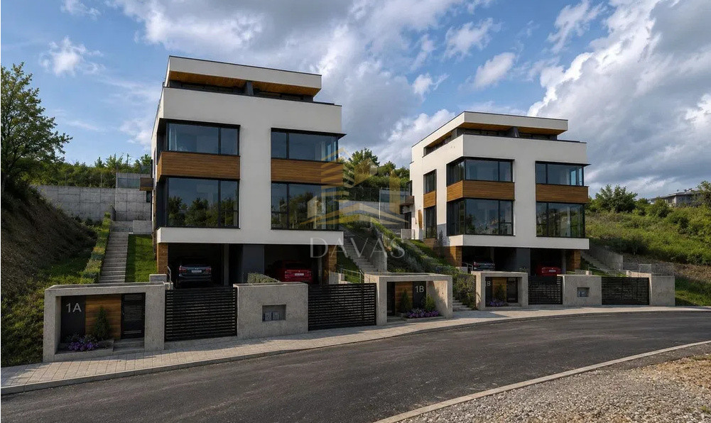  Duplex premium de vanzare | Voronet 