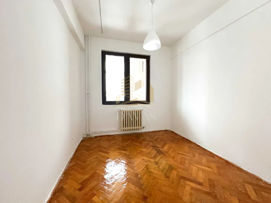 Apartament 3 camere de vânzare  semidecomandat | Gheorgheni