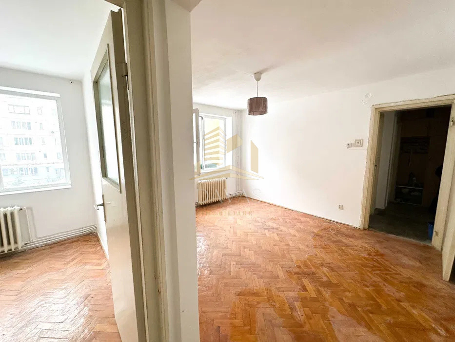 Apartament 3 camere de vânzare  semidecomandat | Gheorgheni