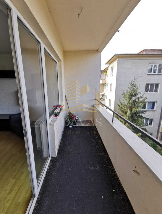 Apartament 3 camere decomandate de inchiriat | Centru | Parcare dubla inclusa