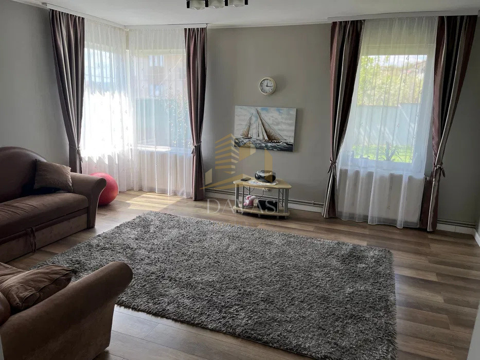 Casa individuală de vânzare 4 camere | Iris | Dressing | Garaj