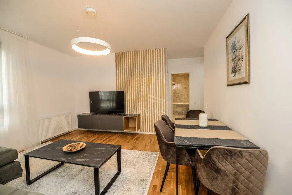 Apartament ultrafinisat 2 camere semidecomandat + parcare sub.inclusa  Park lake