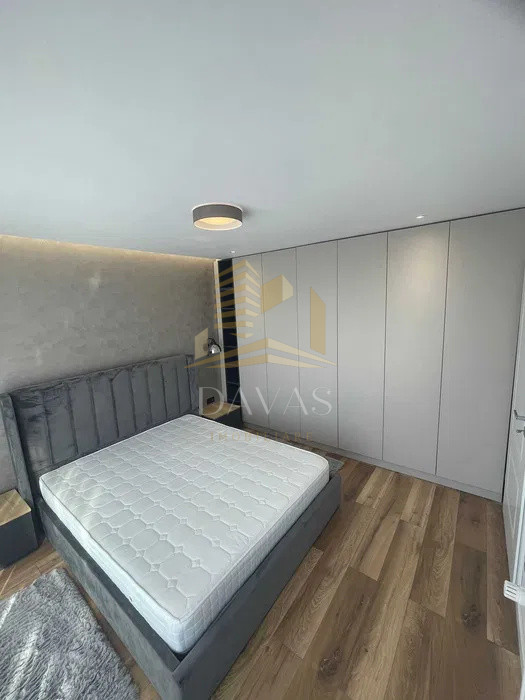 Apartament 3 camere semidecomandat | Parcare subterana inclusă | Semicentral 