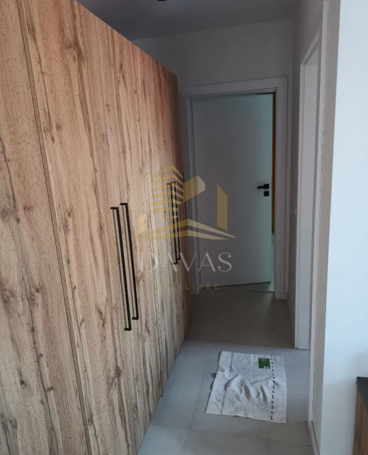 Apartament 3 camere semidecomandat | Parcare inclusă in preț | Piezișă | Hasdeu