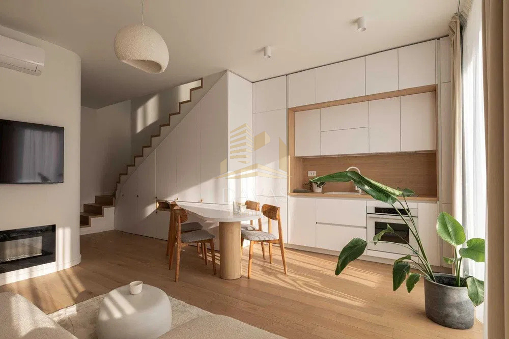 Apartament pe 2 niveluri de închiriat + parcare subterana inclusă | Gheorgheni