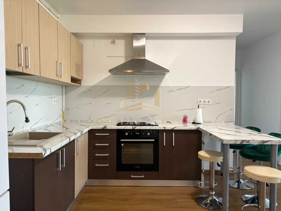 Apartament 3 camere semidecomandat | Scala Frunzișului | Zorilor