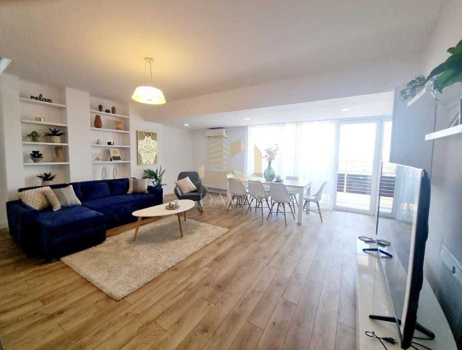Penthouse pe 2 niveluri de închiriat | 4 camere| 160mp| Terasa 75mp | Buna Ziua