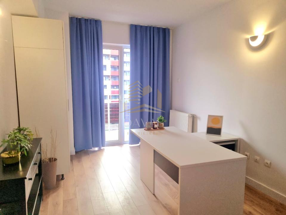 Penthouse pe 2 niveluri de închiriat | 4 camere| 160mp| Terasa 75mp | Buna Ziua