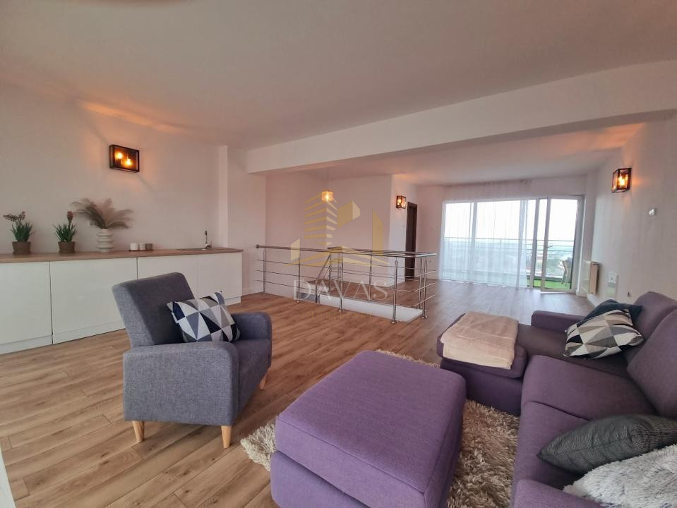 Penthouse pe 2 niveluri de închiriat | 4 camere| 160mp| Terasa 75mp | Buna Ziua
