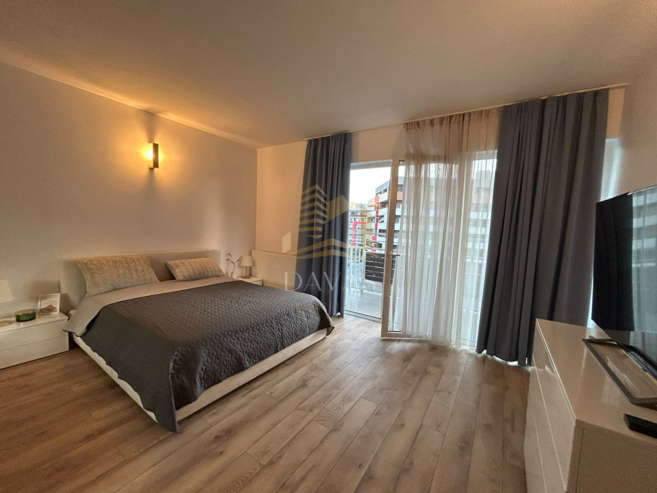 Penthouse pe 2 niveluri de închiriat | 4 camere| 160mp| Terasa 75mp | Buna Ziua