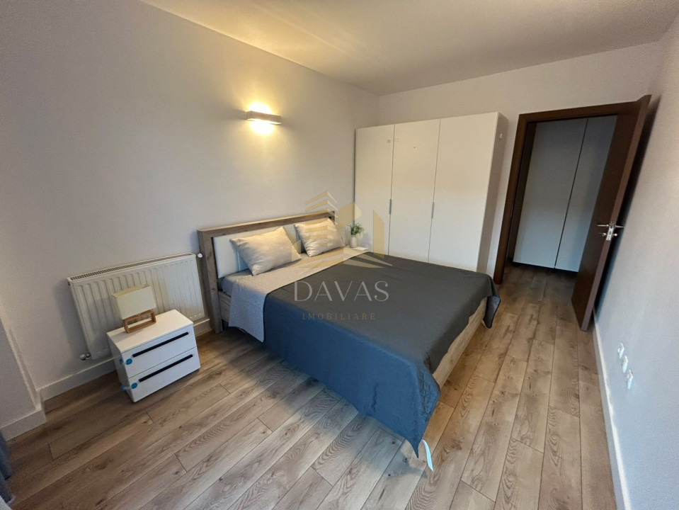 Penthouse pe 2 niveluri de închiriat | 4 camere| 160mp| Terasa 75mp | Buna Ziua