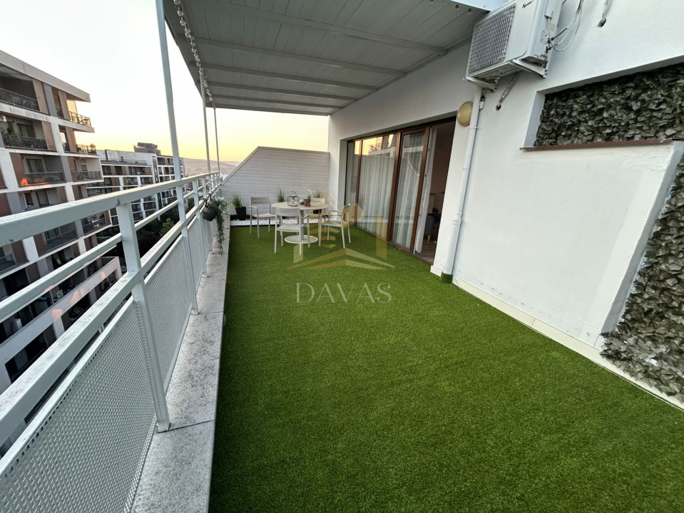 Penthouse pe 2 niveluri de închiriat | 4 camere| 160mp| Terasa 75mp | Buna Ziua