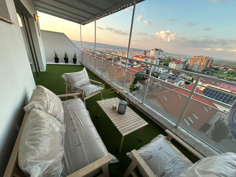 Penthouse pe 2 niveluri de închiriat | 4 camere| 160mp| Terasa 75mp | Buna Ziua