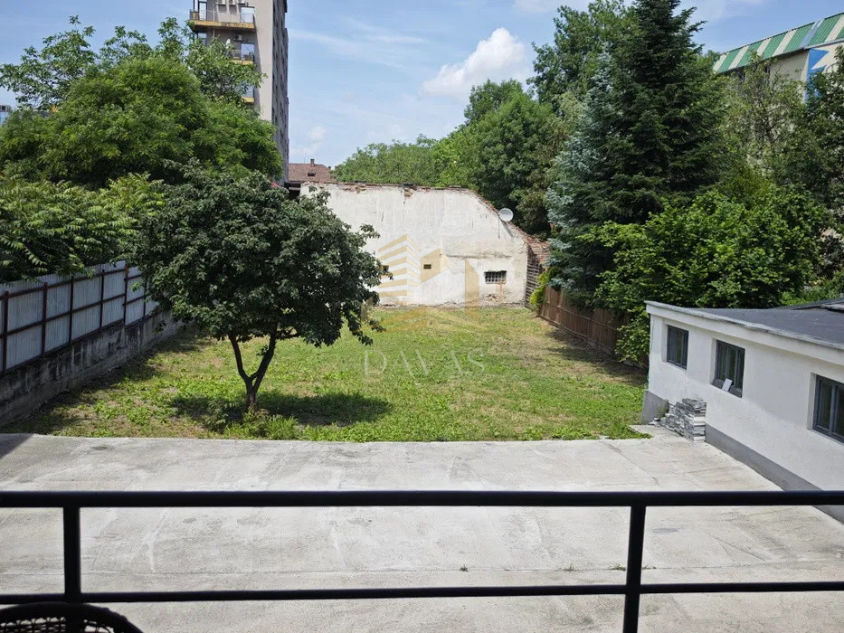 Casa individuală de inchriat 7 camere | 280mp | 1.000mp teren| Central|