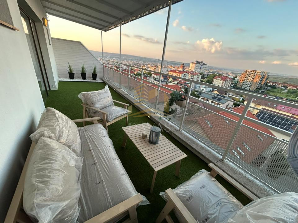Penthouse pe 2 niveluri de Vânzare  | 4 camere| 160mp| Terasa 75mp | Buna Ziua