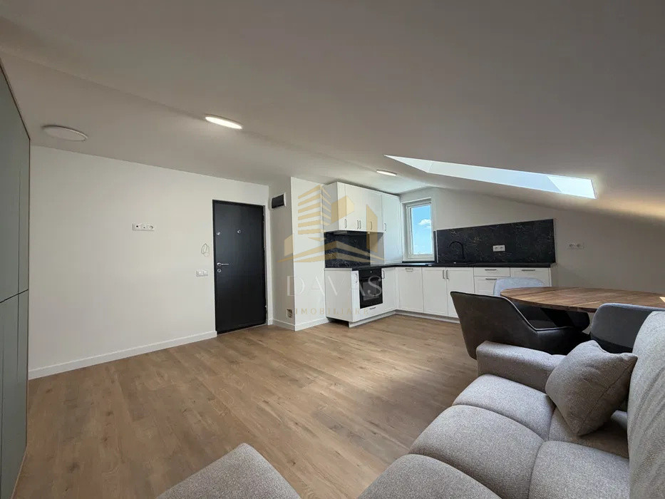 Apartament 2 camere semidecomandat | Prima inchiriere | Bloc nou| Europa Parcare