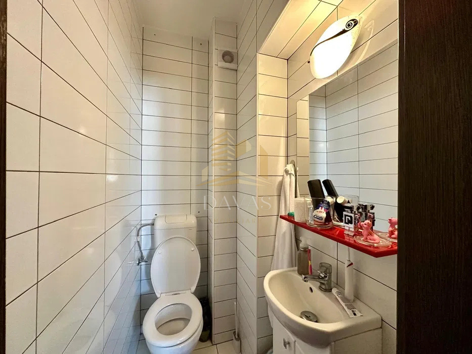 Apartament 3 camere semidecomandat+2parcari subterane incluse | Andrei Mureșanu 