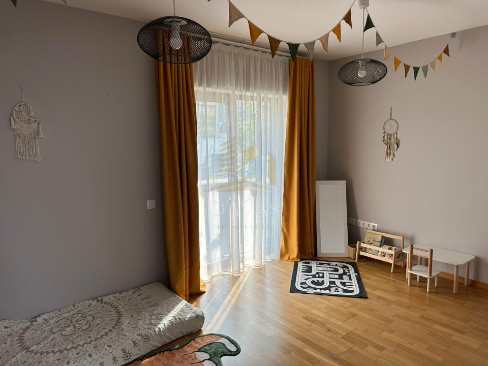 Vila ultrafinisata de închiriat 6 camere 265mp | Andrei Mureșanu|600mp teren|2 P