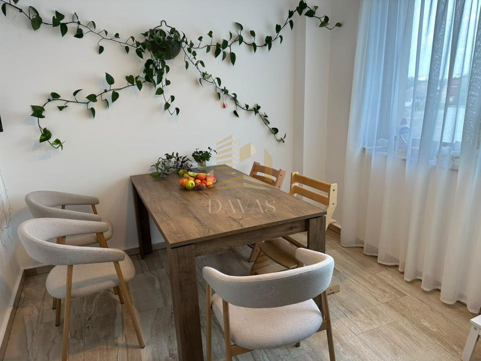 Vila ultrafinisata de închiriat 6 camere 265mp | Andrei Mureșanu|600mp teren|2 P