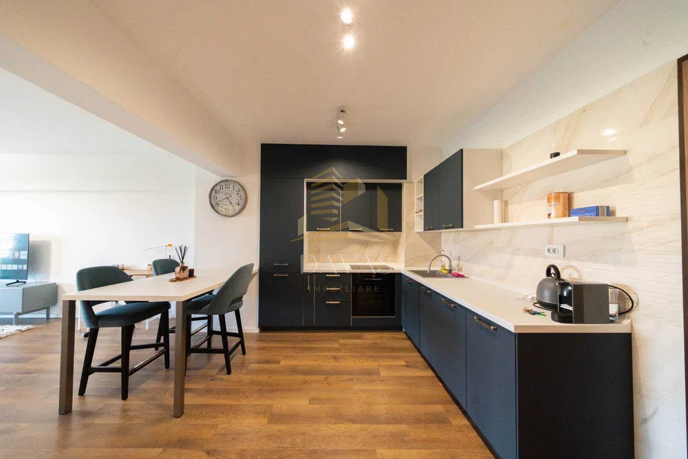 Apartament 2 camere decomandat + Parcare subterana inclusă in preț | Viva City