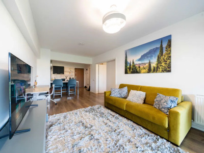 Apartament 2 camere decomandat + Parcare subterana inclusă in preț | Viva City