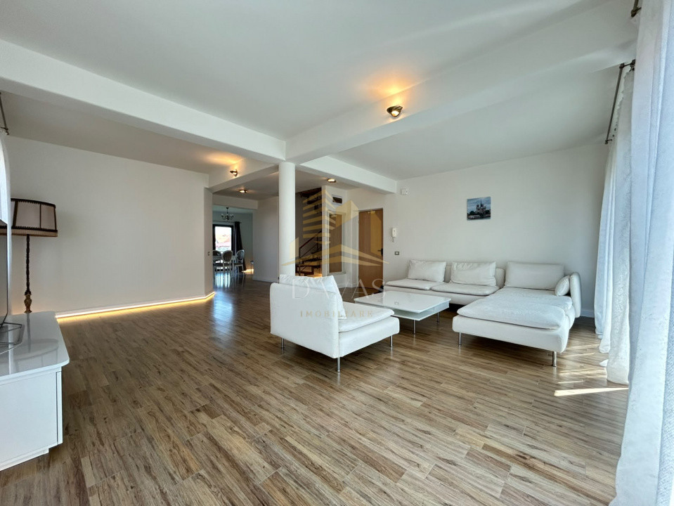 Penthouse spatios pe 3 nivele - 210 mp | garaj + 3 locuri de parcare incluse 
