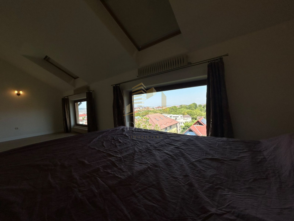 Penthouse spatios pe 3 nivele - 210 mp | garaj + 3 locuri de parcare incluse 