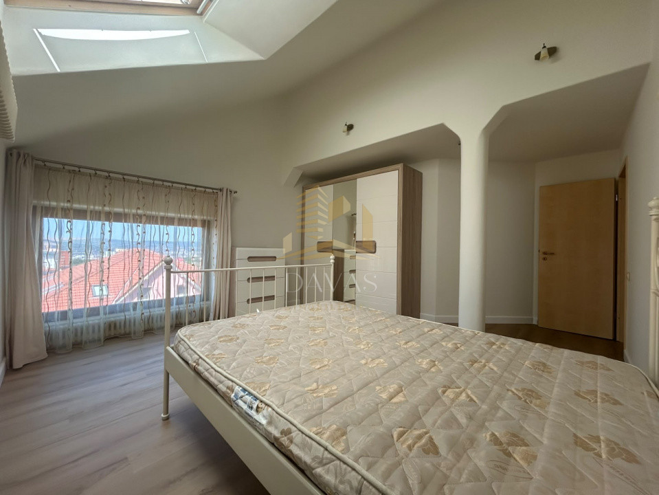 Penthouse spatios pe 3 nivele - 210 mp | garaj + 3 locuri de parcare incluse 