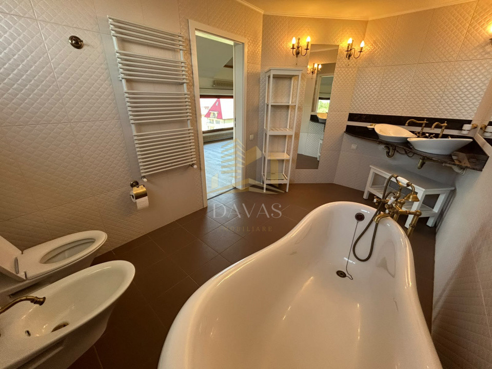 Penthouse spatios pe 3 nivele - 210 mp | garaj + 3 locuri de parcare incluse 