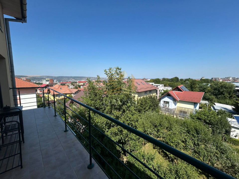 Penthouse spatios pe 3 nivele - 210 mp | garaj + 3 locuri de parcare incluse 