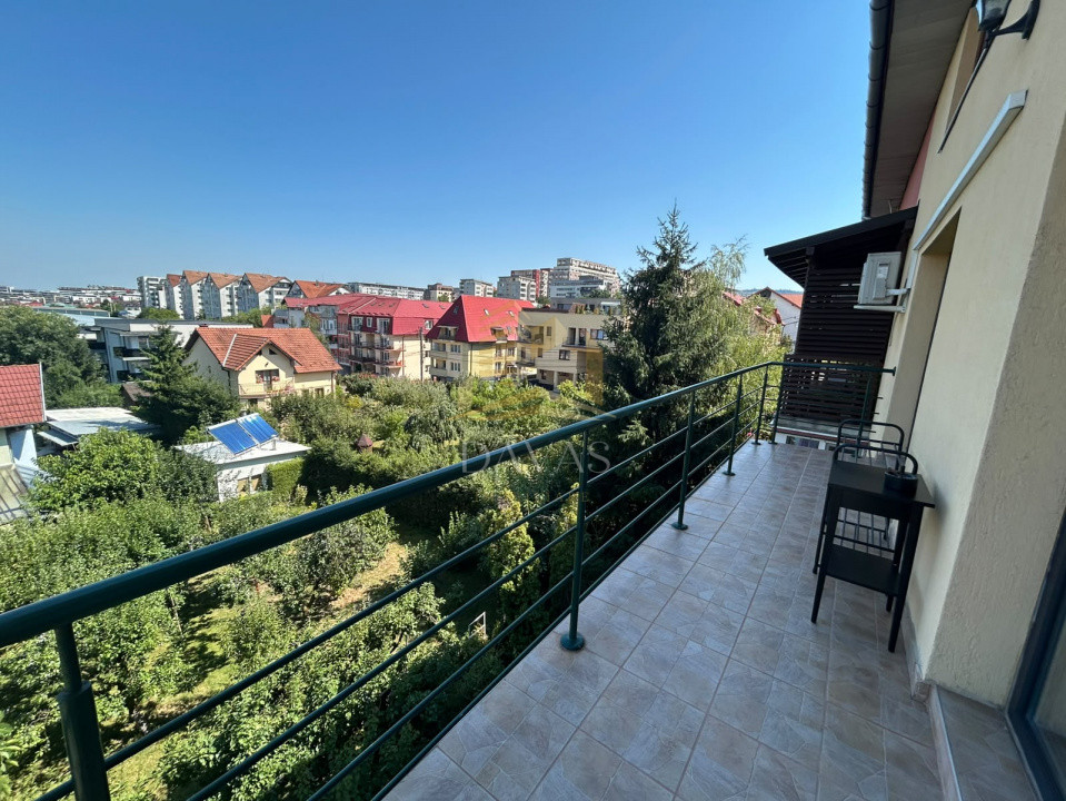Penthouse spatios pe 3 nivele - 210 mp | garaj + 3 locuri de parcare incluse 