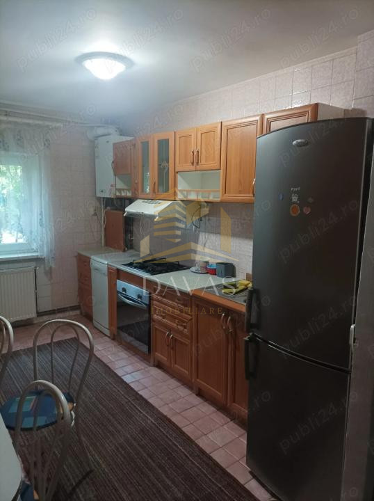 Apartament 3 camere | Semicentral | 2 Bai