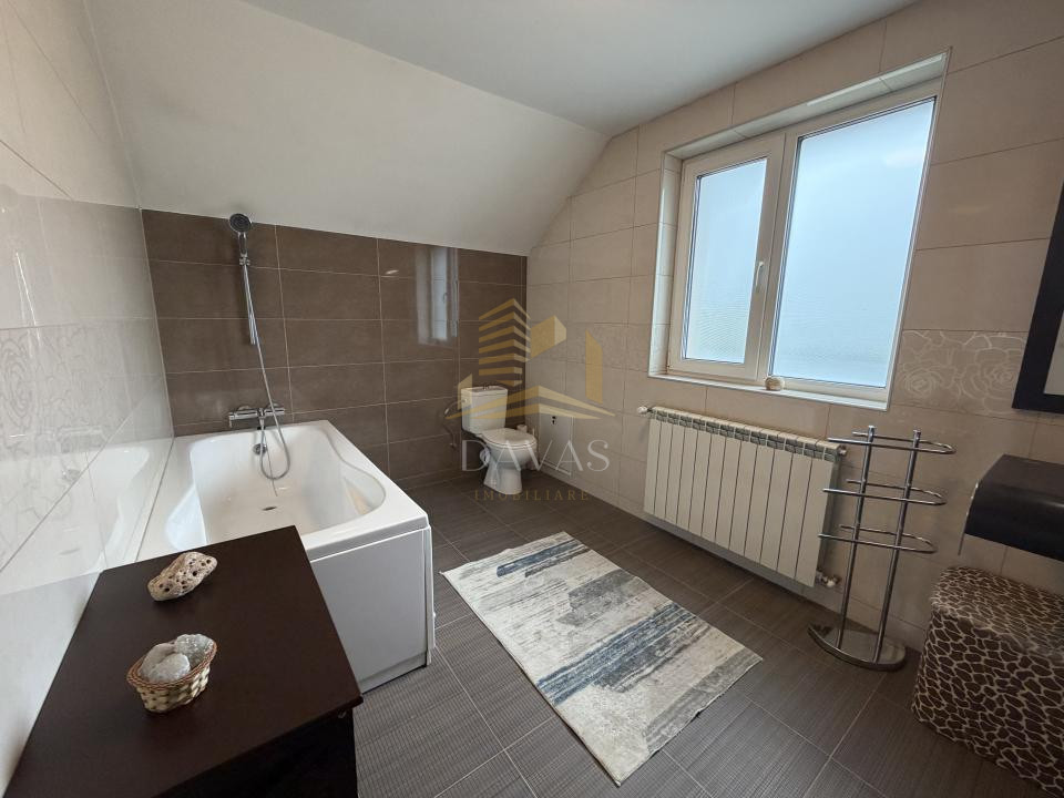 Casa individuala cu 5 camere | Europa |  Teren 850 mp