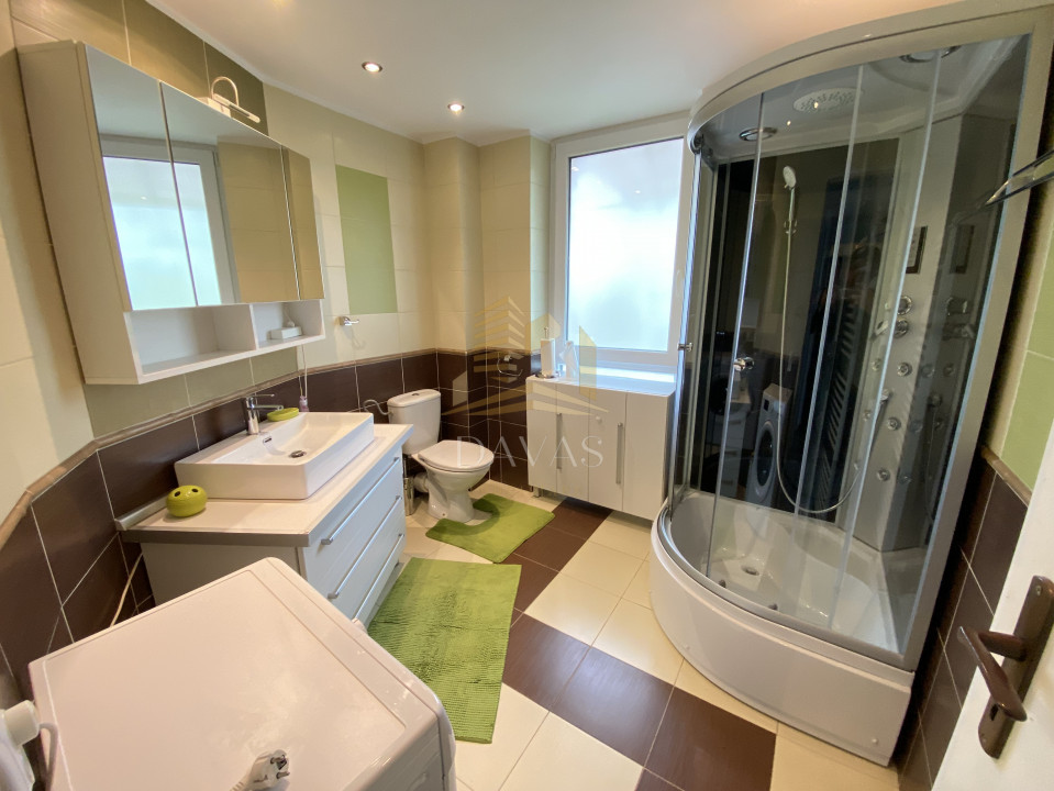 Apartament cu 3 camere | cartier Andrei Muresanu| parcare