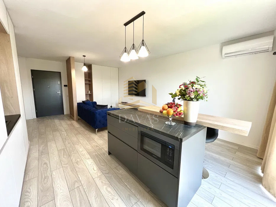 Apartament 2 camere semidecomandat + parcare subterana inclusă | Semicentral