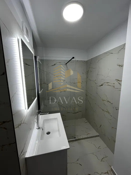 Apartament 3 camere | strada Frunzisului | Prima inchiriere