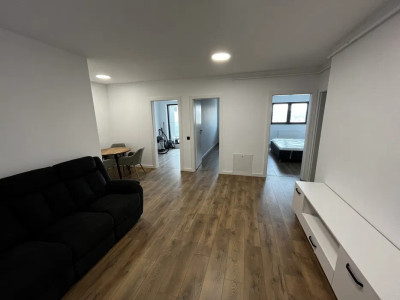 Apartament 3 camere | strada Frunzisului | Prima inchiriere