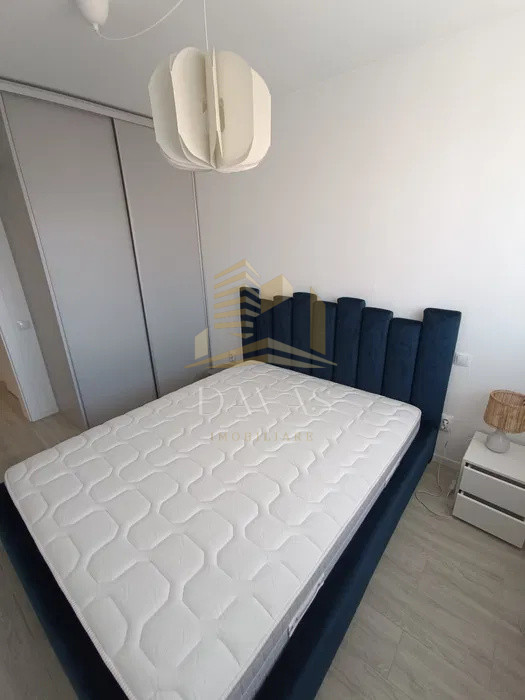 Apartament 3 camere semidecomandat modern | Central | Parcare subterana
