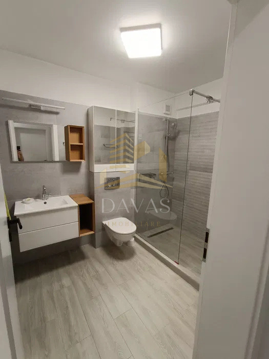 Apartament 3 camere semidecomandat modern | Central | Parcare subterana