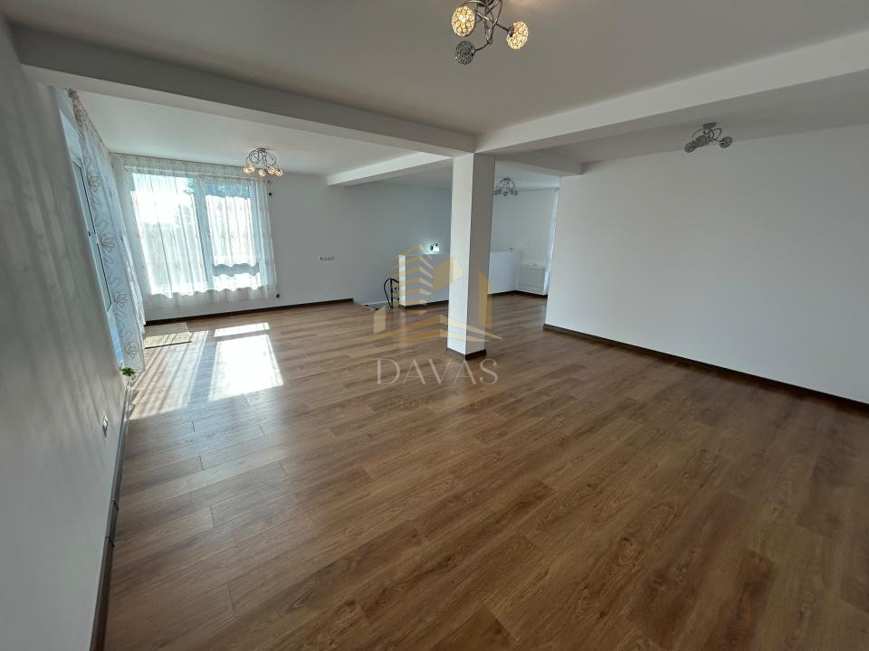Duplex modern de închiriat | 228mp utili | terasa | garaj | teren 375mp | Europa