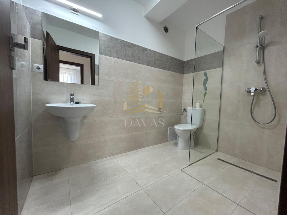 Duplex modern de închiriat | 228mp utili | terasa | garaj | teren 375mp | Europa