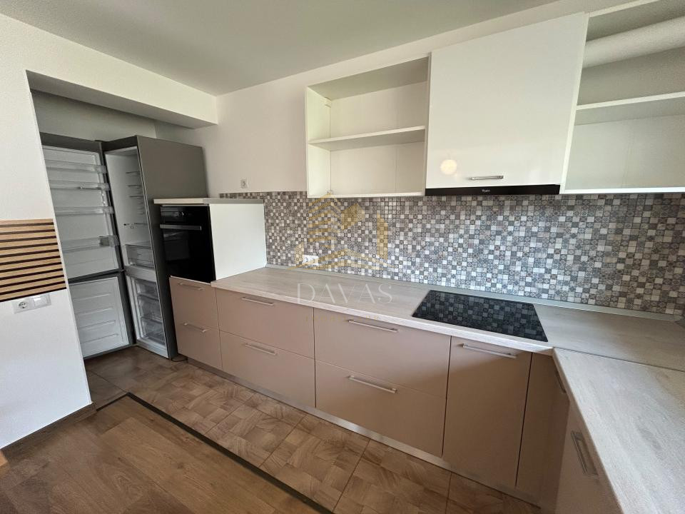 Duplex modern de închiriat | 228mp utili | terasa | garaj | teren 375mp | Europa