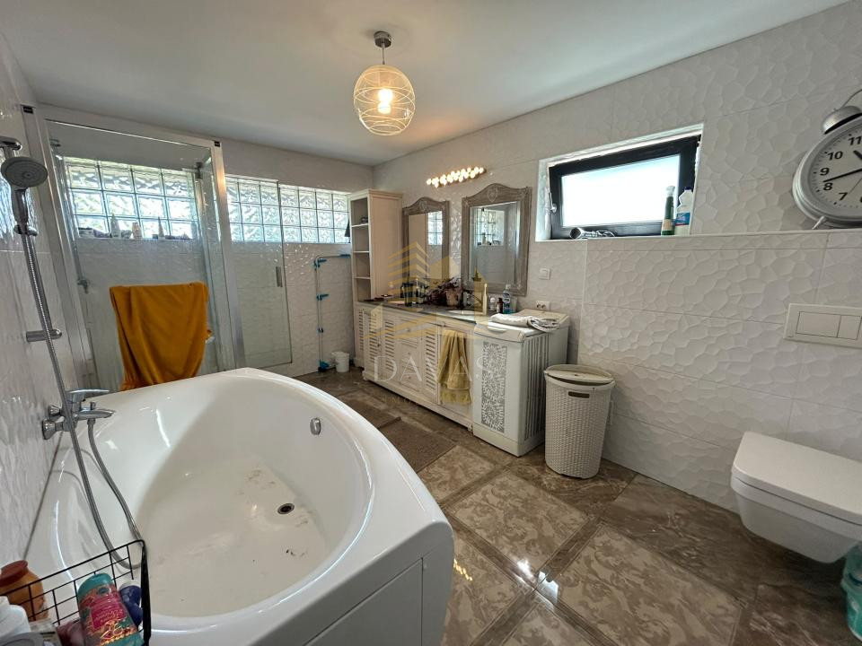 Casa individuală de închiriat 250mp utili 900mp teren| Grădină | Făget | Linsite