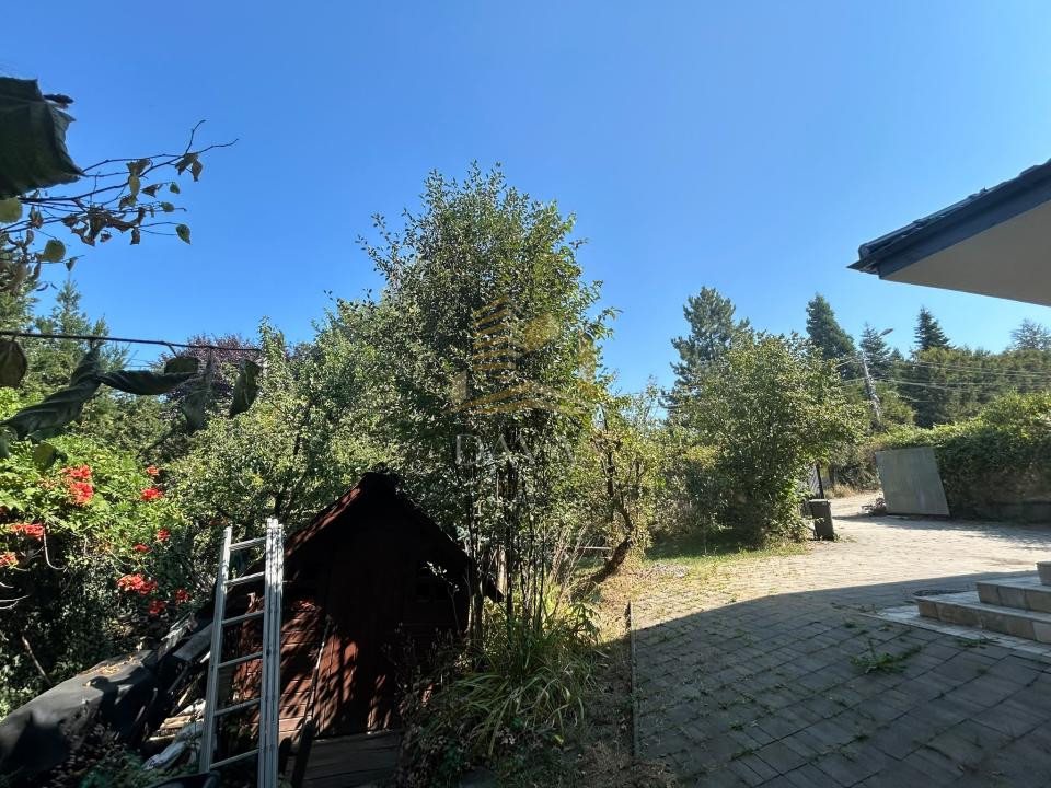 Casa individuală de închiriat 250mp utili 900mp teren| Grădină | Făget | Linsite