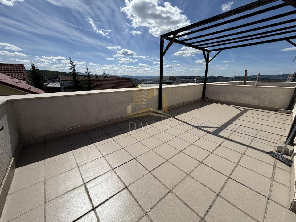 Duplex | Europa | 4 camere | 120mp | Terasa | Garaj