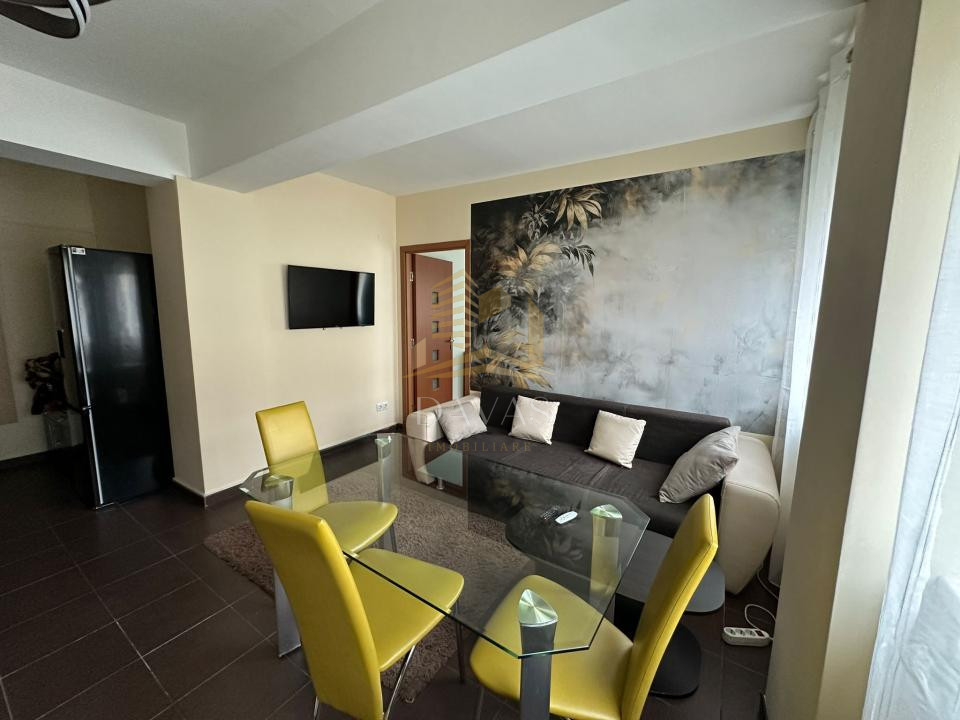 Apartament 3 camere semidecomandat de închiriat | The OFFICE