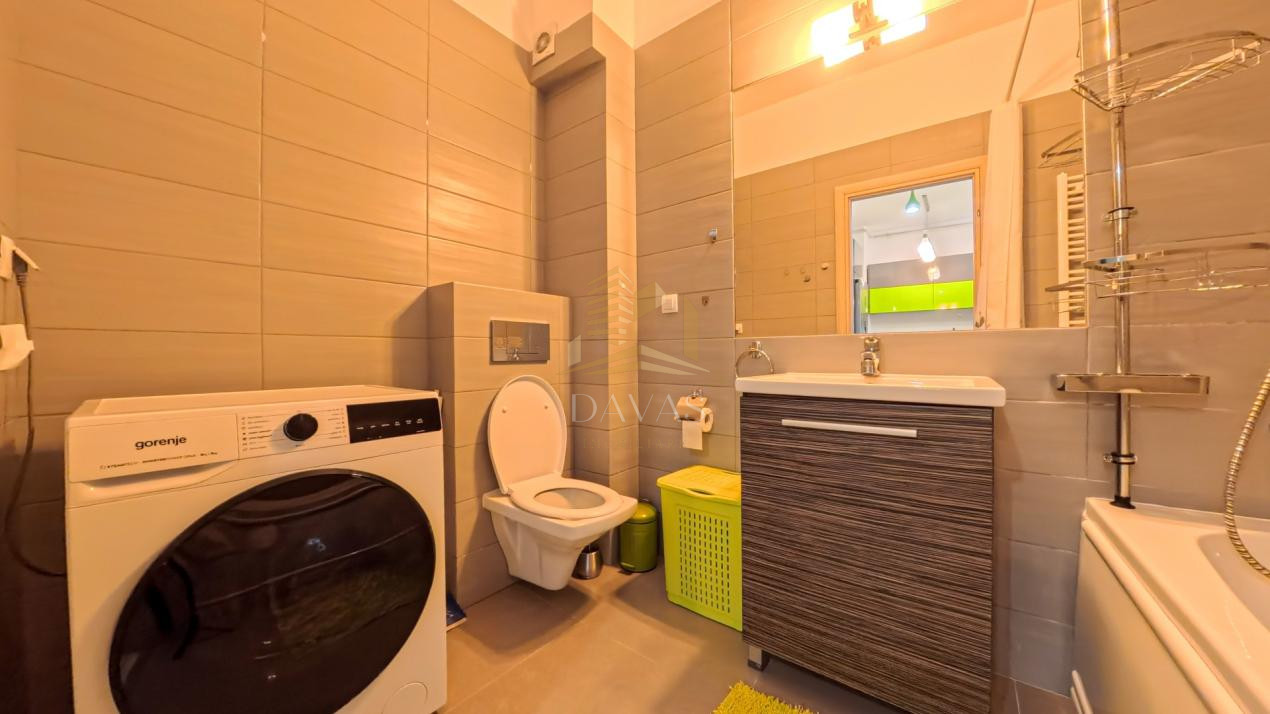 Apartament cu 2 camere semidecomandat | Bună Ziua| loc de parcare inclus