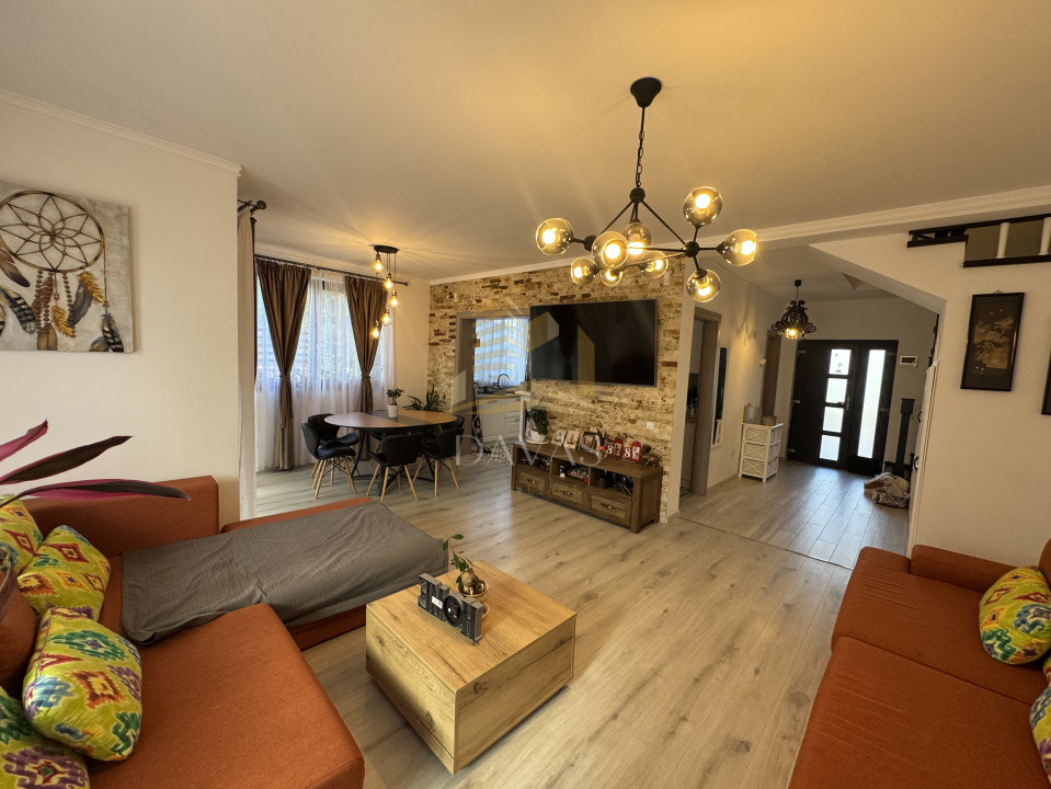 Casa de vânzare  112mp |362 mp teren | Dambu Rotund | Terasa | Parcare