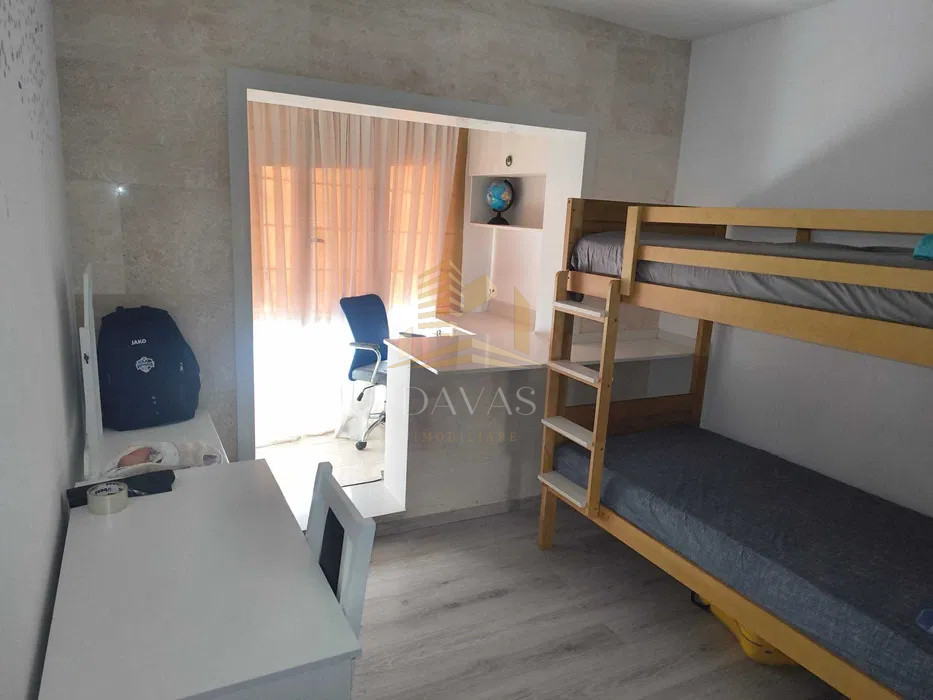 Apartament 3 camere decomandat 2 bai | Intre Lacuri | Parcare inclusă 