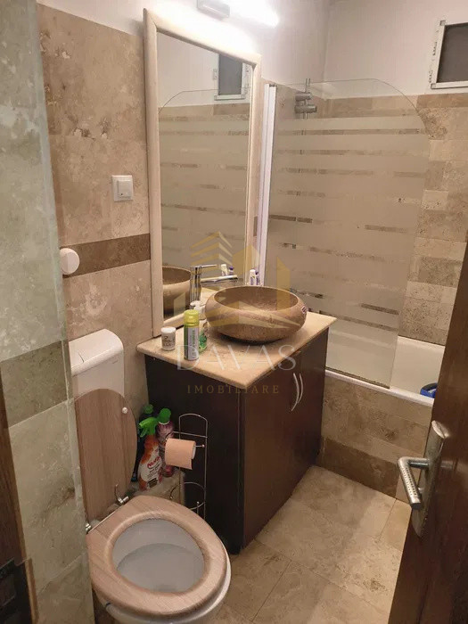 Apartament 3 camere decomandat 2 bai | Intre Lacuri | Parcare inclusă 